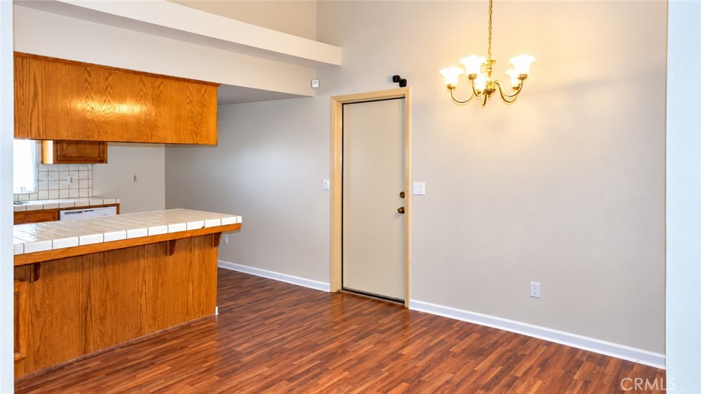 21125 Conklin Property Photo 7