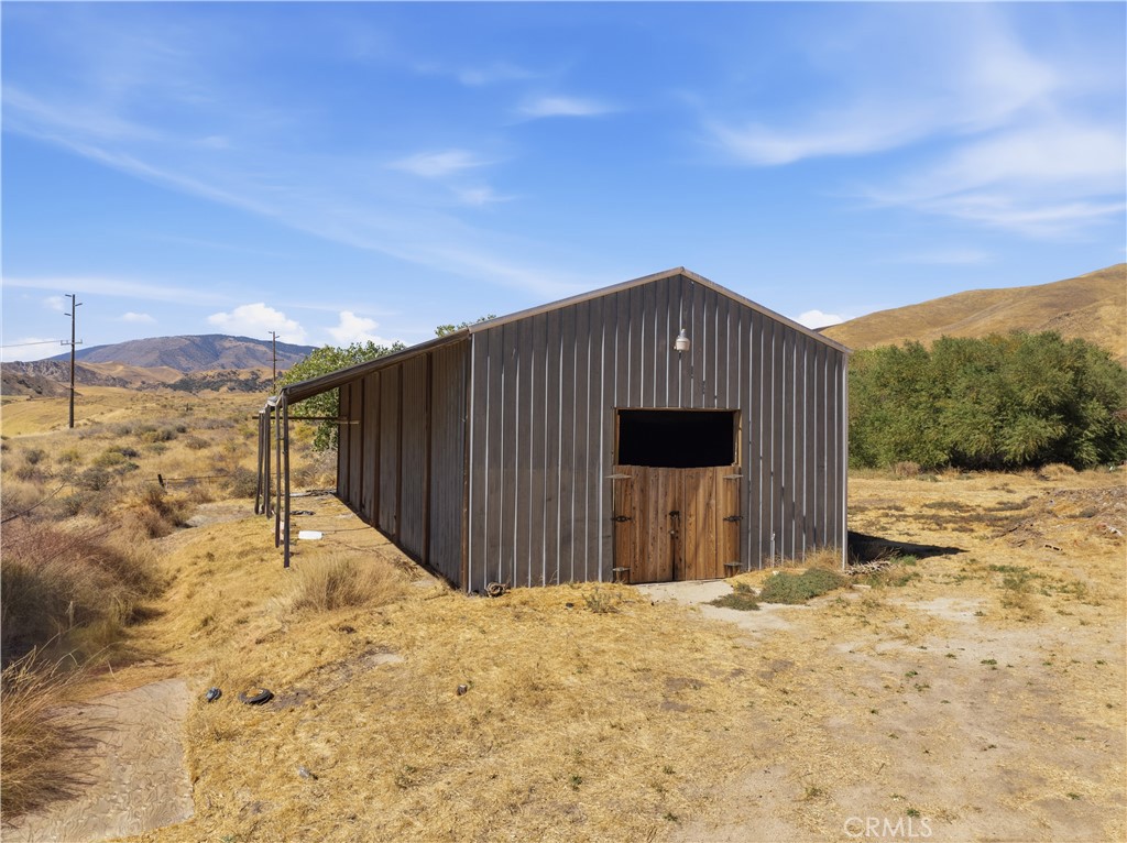38101 Gorman Post Road Property Photo 2