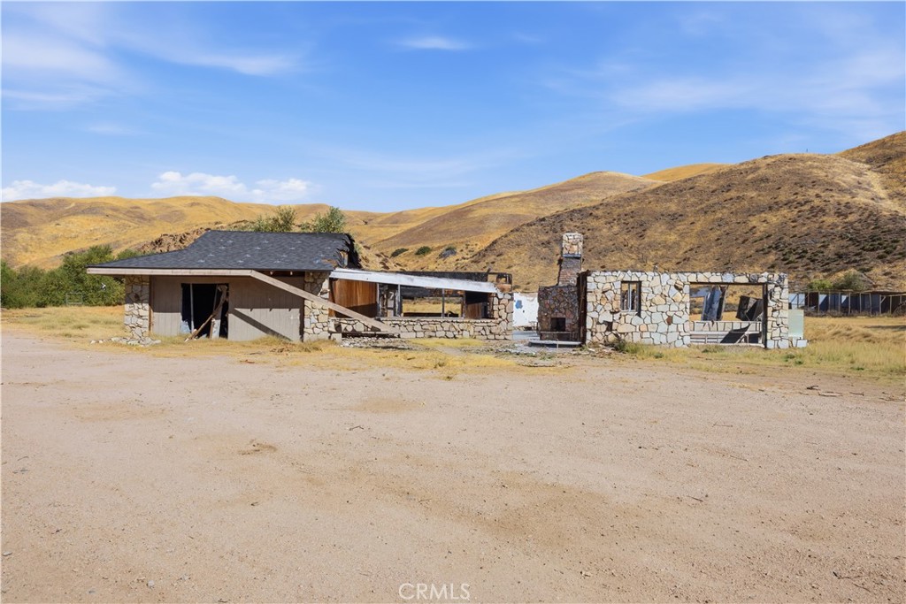 38101 Gorman Post Road Property Photo 9
