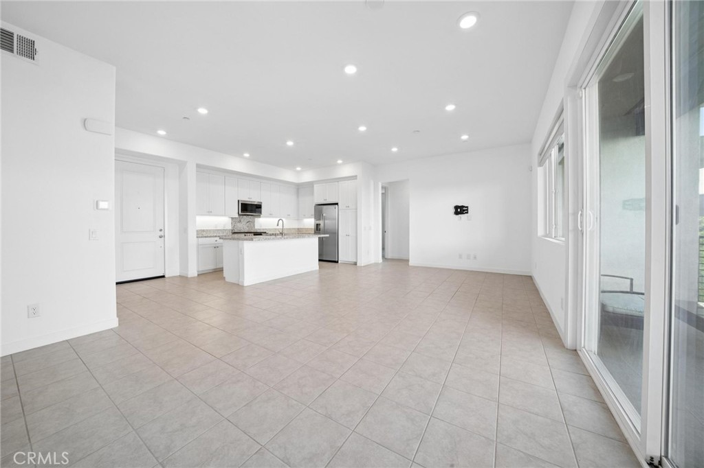 26955 Prospector Road 201 Property Photo 2
