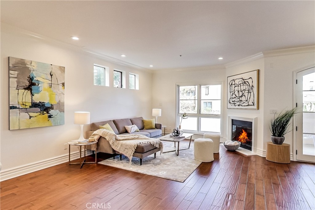 12026 201 Hoffman Street 201 Property Photo 5