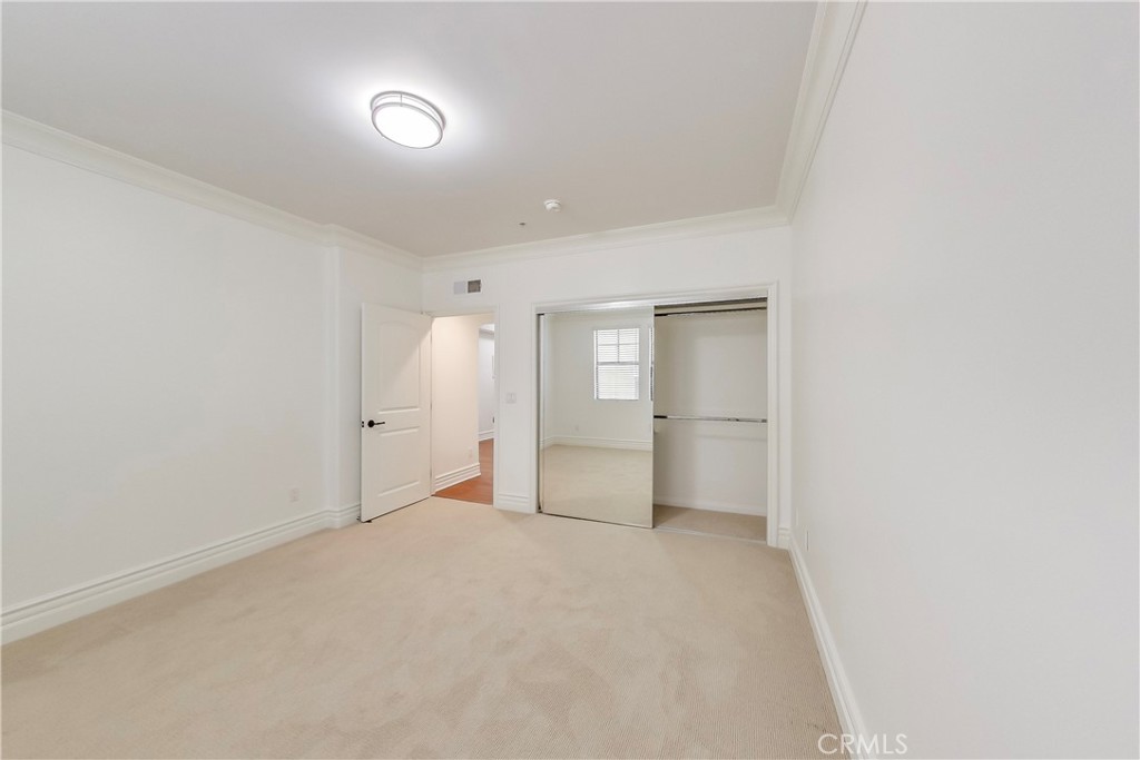 12026 201 Hoffman Street 201 Property Photo 24