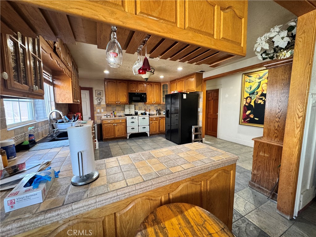 806 N Oxford Property Photo 5