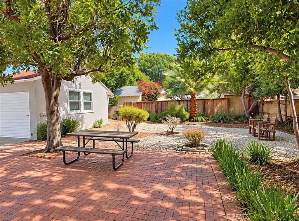6548 Colbath Property Photo 26