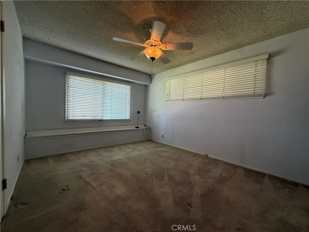 18609 Knapp Property Photo 12