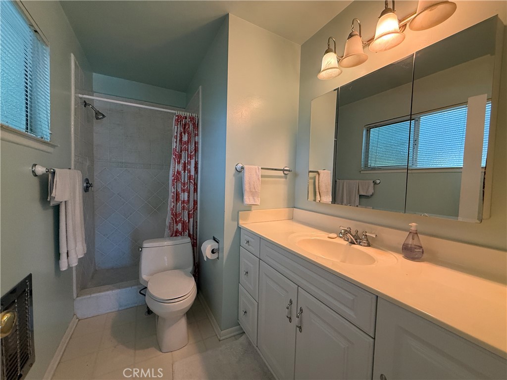 18609 Knapp Property Photo 22