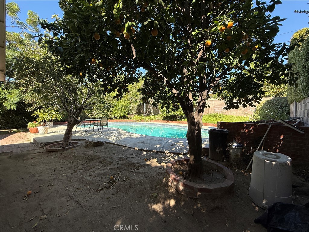 18609 Knapp Property Photo 26