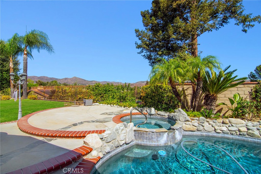 29423 Bertrand Property Photo 15