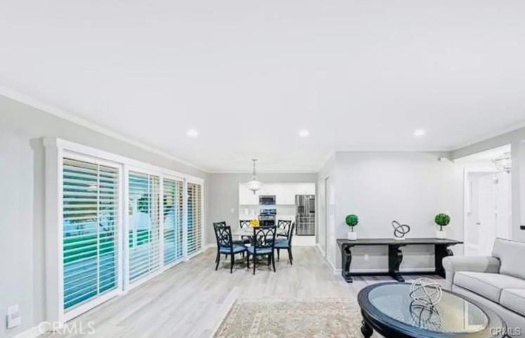 18334 Los Alimos Street Property Photo 6