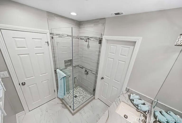 18334 Los Alimos Street Property Photo 15