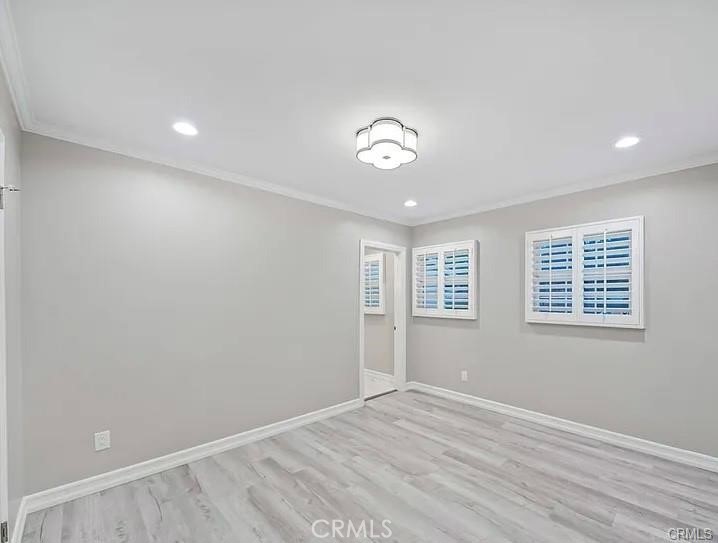 18334 Los Alimos Street Property Photo 17