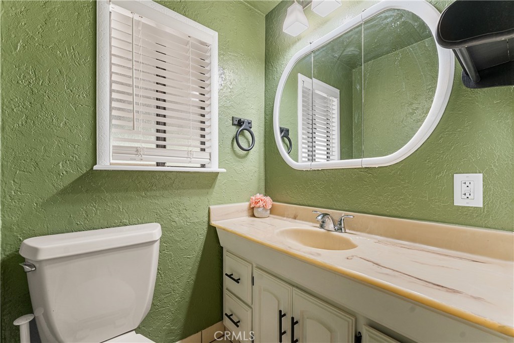 4527 W Avenue L13 Property Photo 20