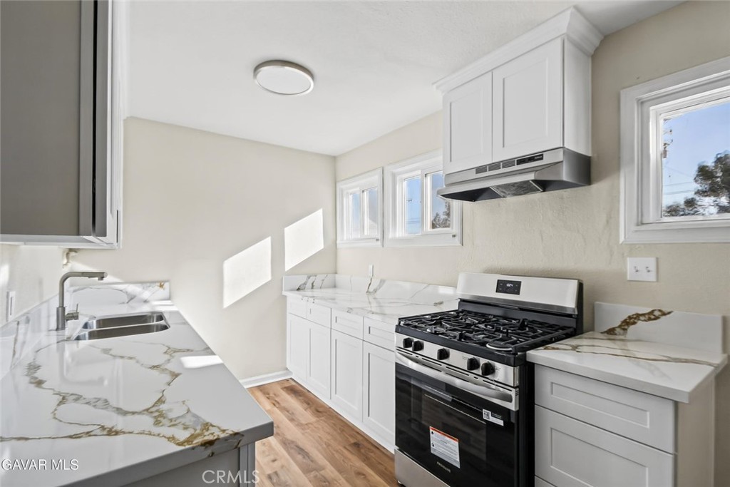 43061 41st Street West W Property Photo 19