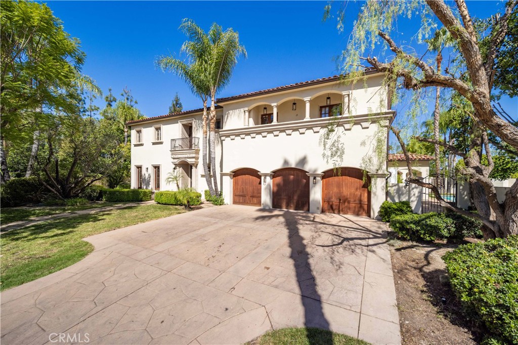 5010 Serena Property Photo 3