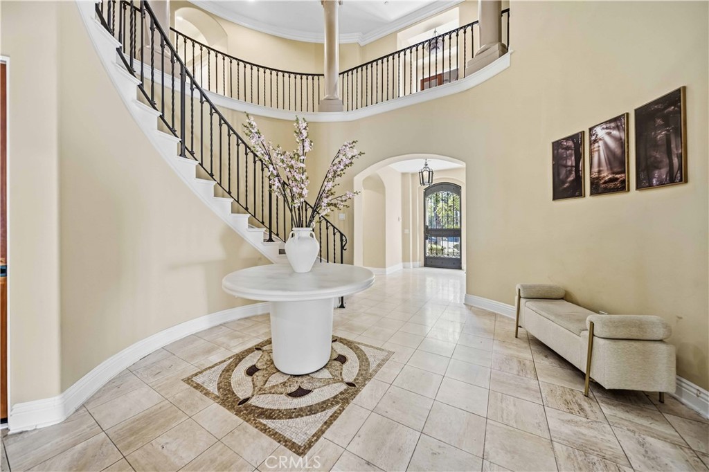 5010 Serena Property Photo 16