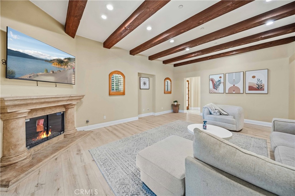 5010 Serena Property Photo 28