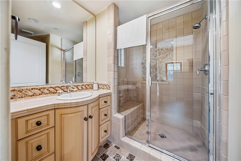 5010 Serena Property Photo 50