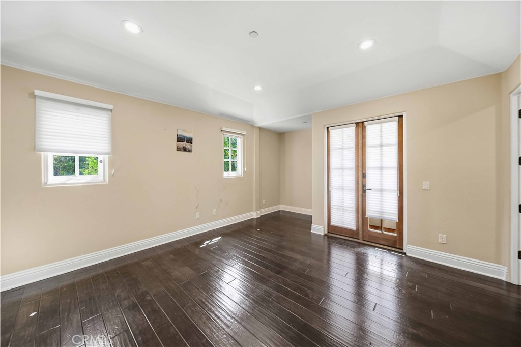 5010 Serena Property Photo 51