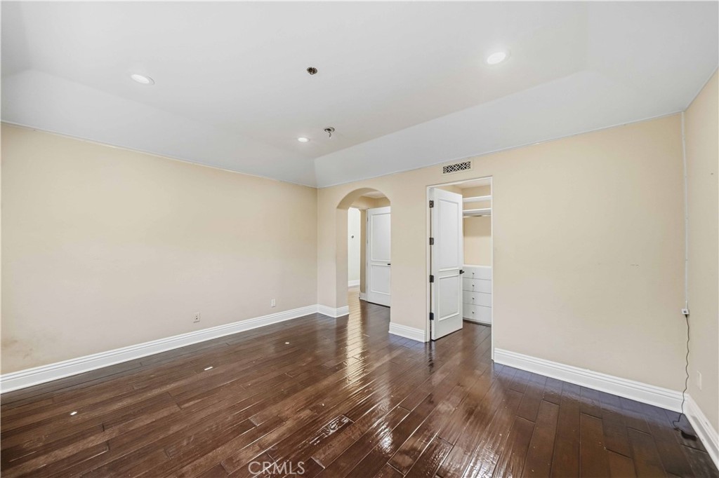 5010 Serena Property Photo 73