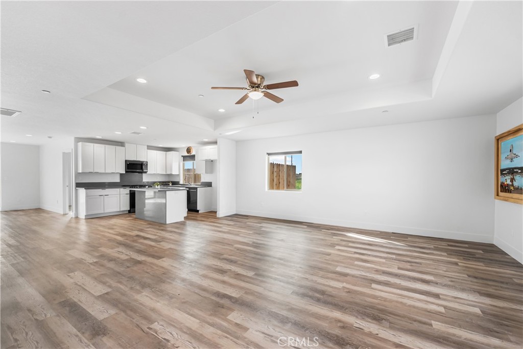 7270 Poppy Property Photo 3