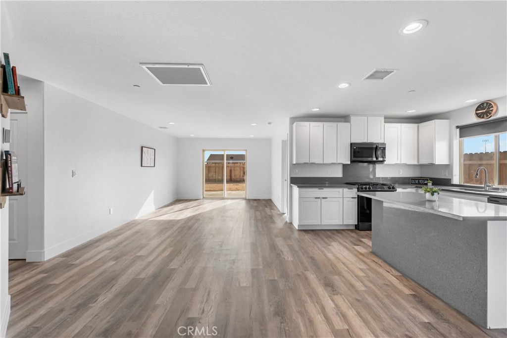 7270 Poppy Property Photo 19