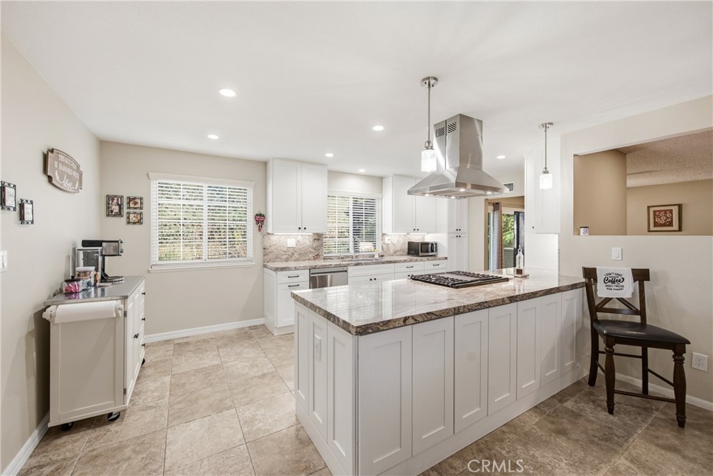 856 Moffatt Circle Property Photo 10
