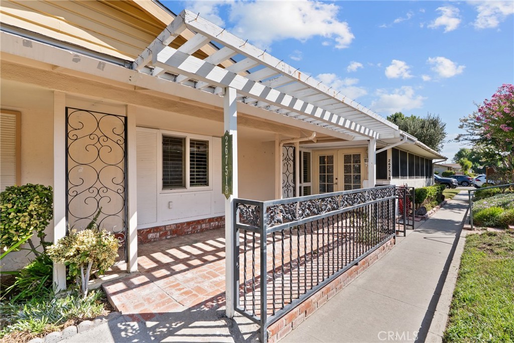 26751 Whispering Leaves B Property Photo 1