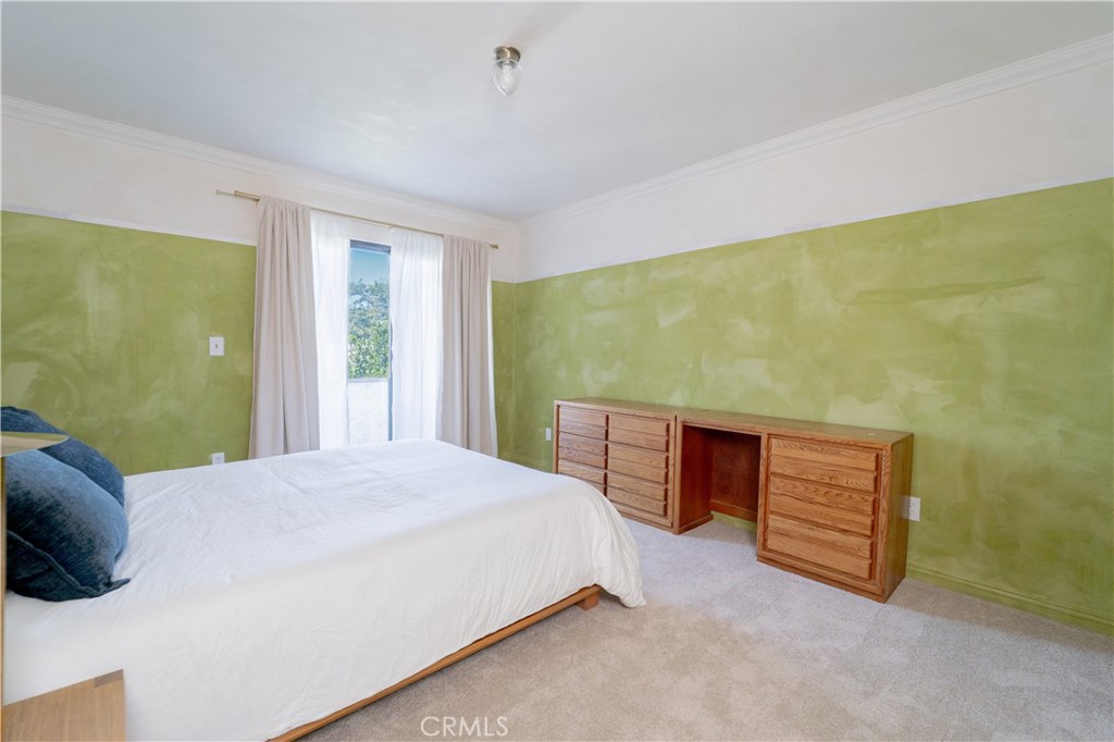 8516 Cadillac Avenue 8 Property Photo 12