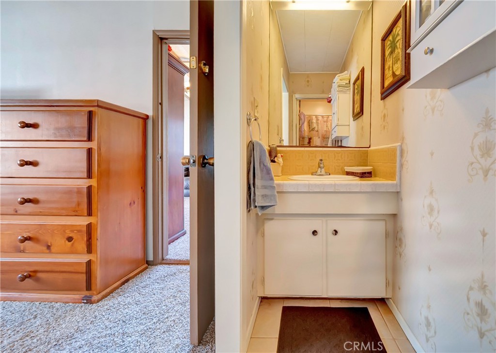 2561 W Avenue K Property Photo 29