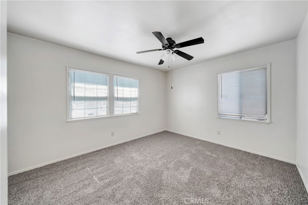 2561 W Avenue K Property Photo 32