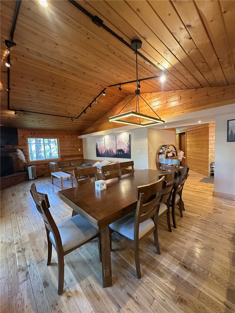 2300 Cypress Property Photo 7