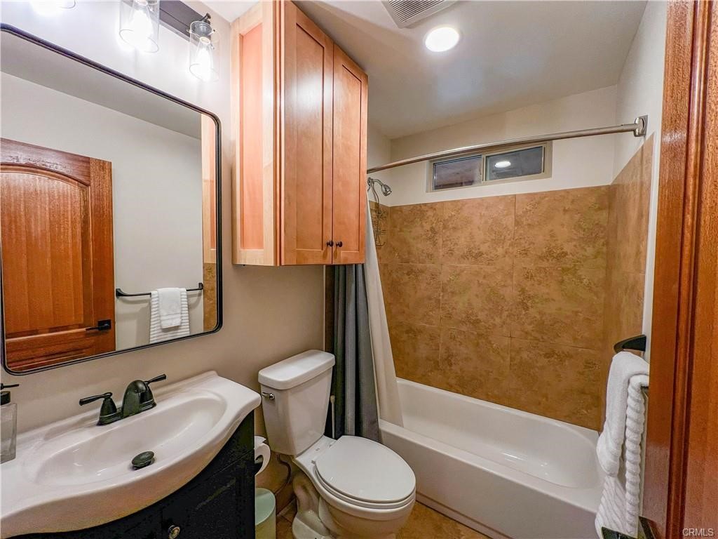 2300 Cypress Property Photo 22
