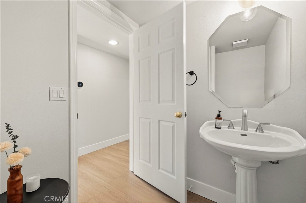 28628 Applewood Lane Property Photo 34