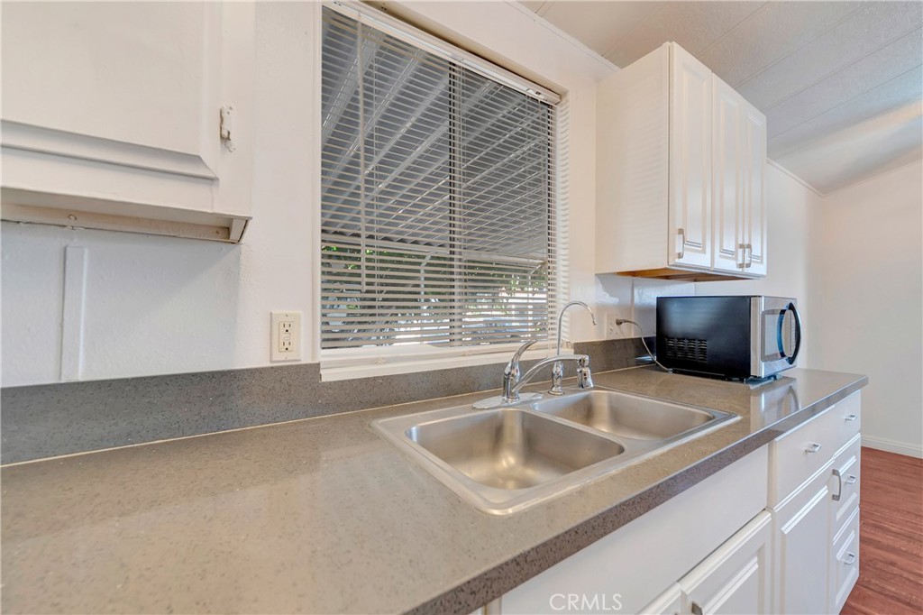 2330 E Avenue J8 6 Property Photo 16