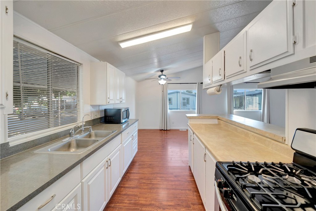 2330 E Avenue J8 6 Property Photo 18