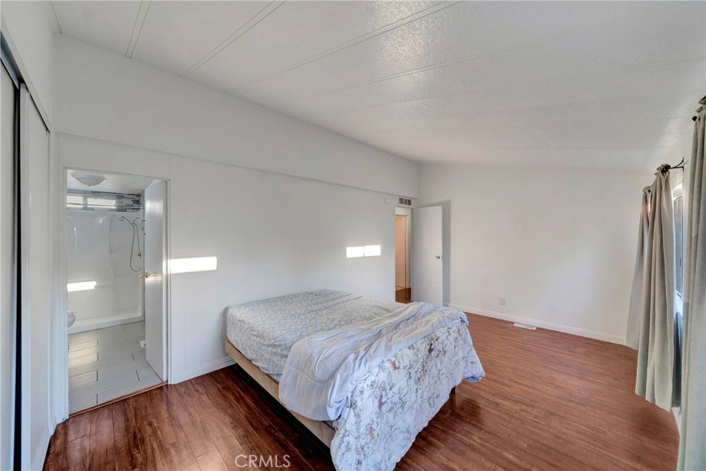 2330 E Avenue J8 6 Property Photo 28