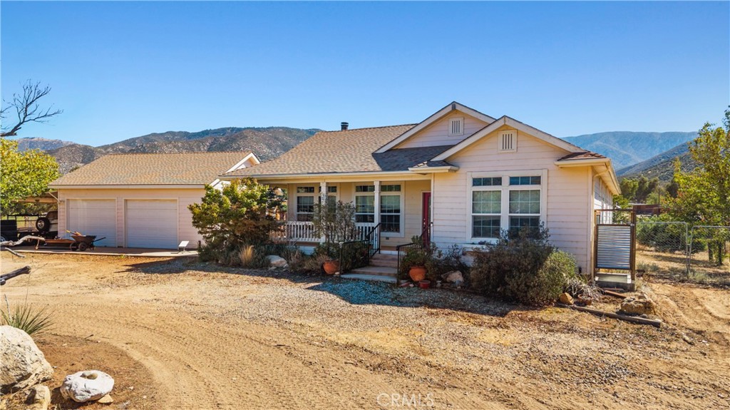 30271 Aliso Canyon Property Photo 1