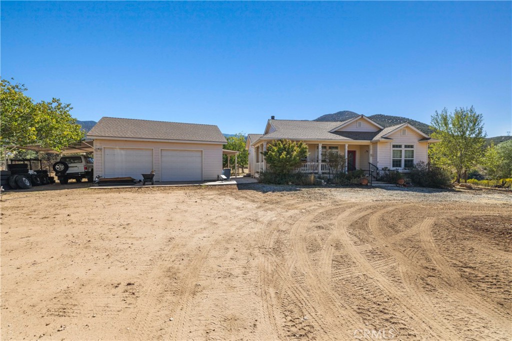 30271 Aliso Canyon Property Photo 5