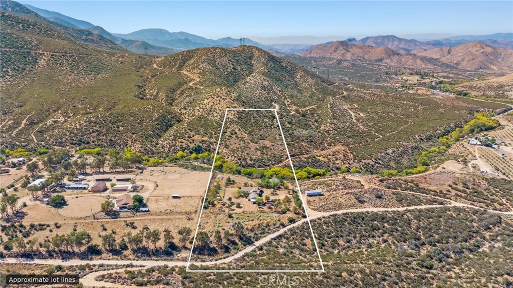 30271 Aliso Canyon Property Photo 10