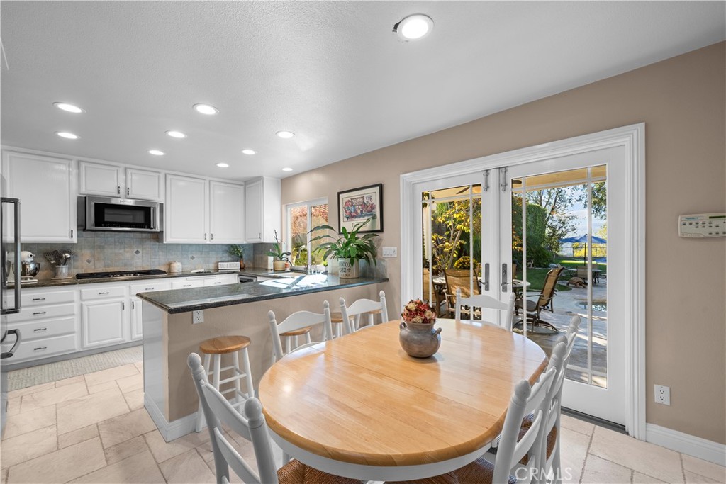 24521 Skyridge Drive Property Photo 15
