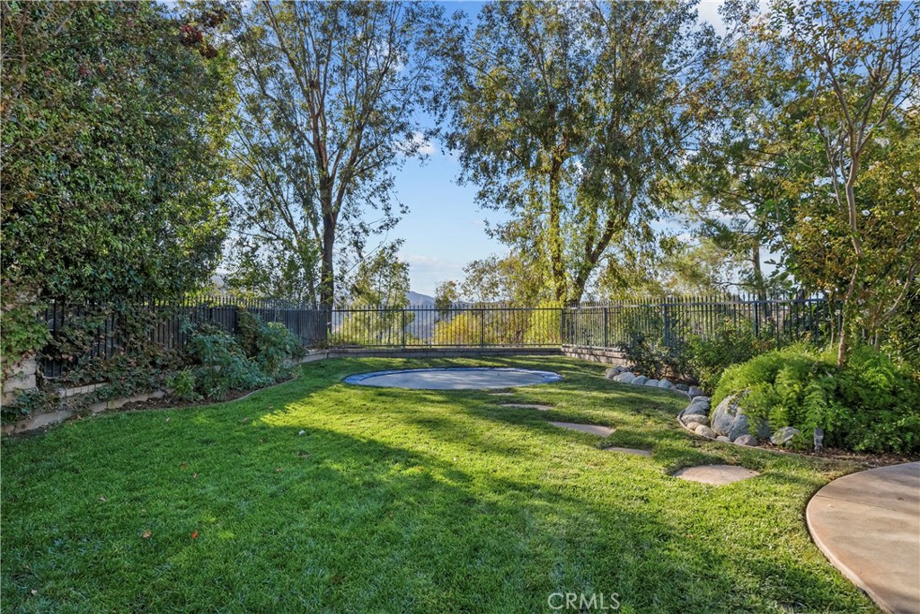 24521 Skyridge Drive Property Photo 45
