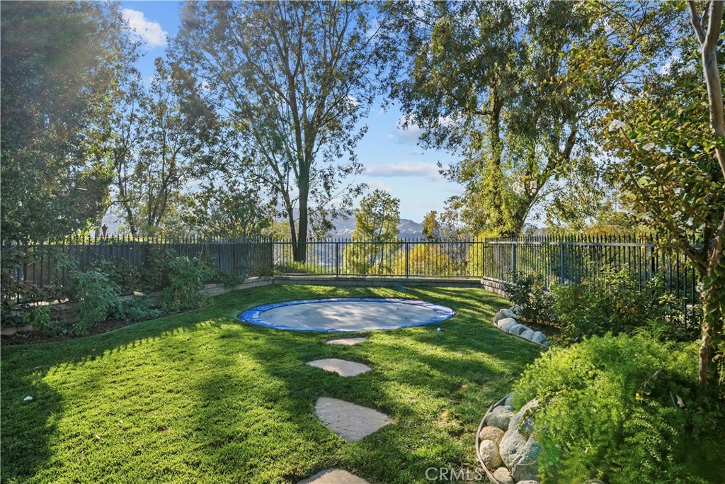 24521 Skyridge Drive Property Photo 46