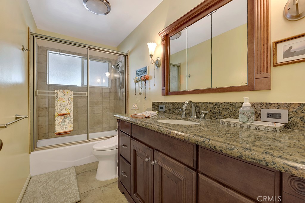 6646 Berquist Property Photo 18