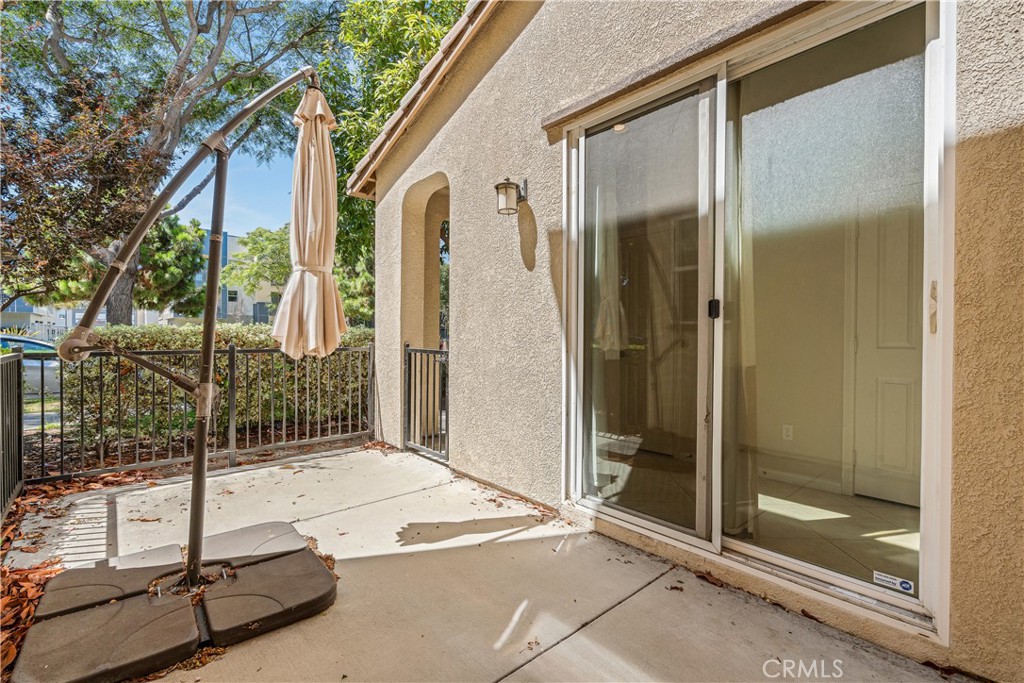 629 Forest Park Property Photo 3