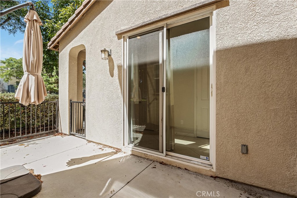 629 Forest Park Property Photo 4