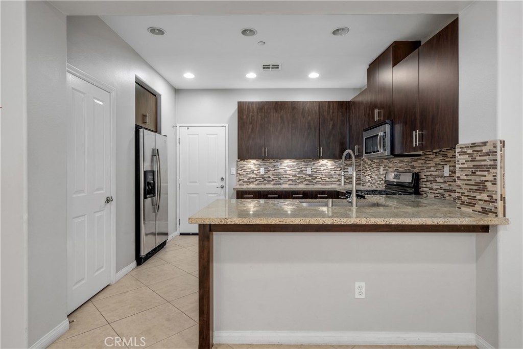 629 Forest Park Property Photo 9