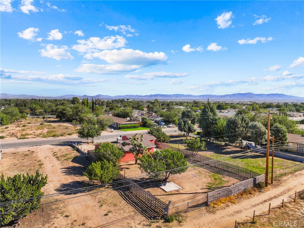 16227 Juniper Property Photo 18