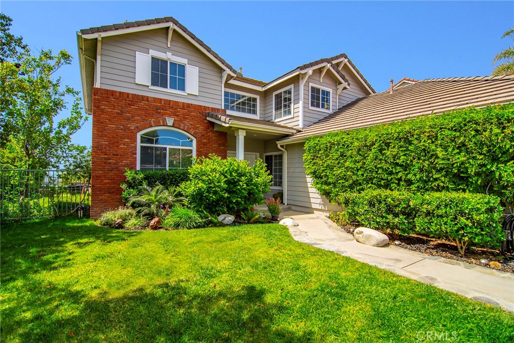 24574 Overland Drive Property Photo 3