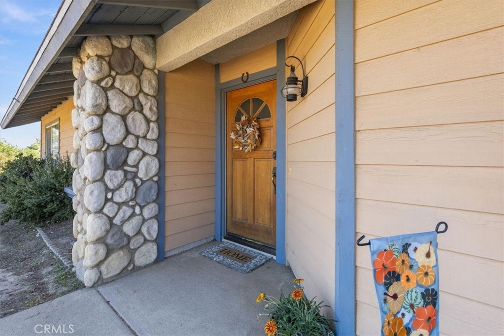 6433 Sunnyslope Road Property Photo 8