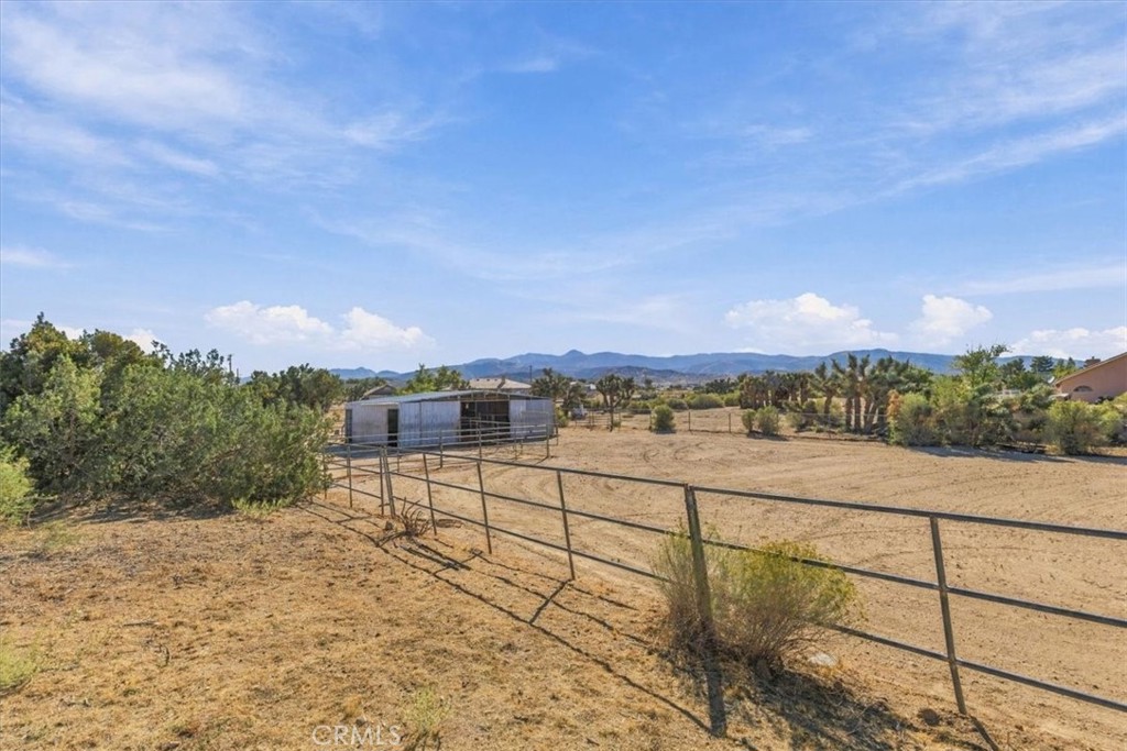 6433 Sunnyslope Road Property Photo 37